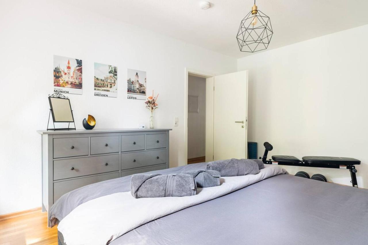 Super Zentrale, Gemutliche Wohnung Mit Balkon Leipzig Luaran gambar